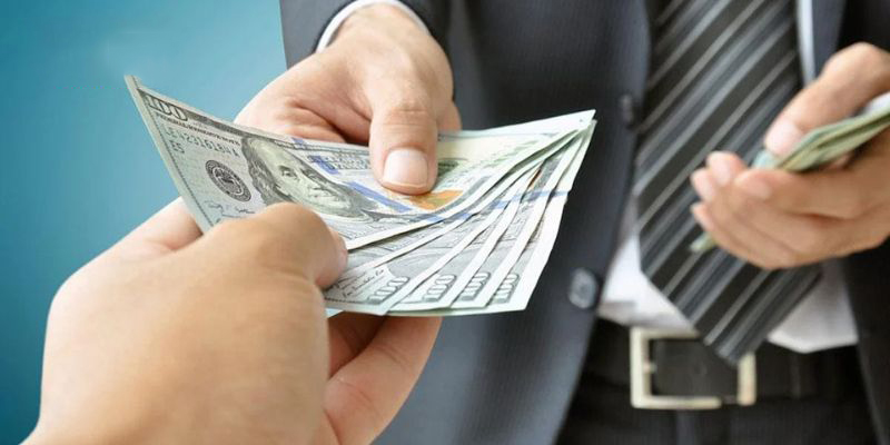 Mơ thấy được cho tiền